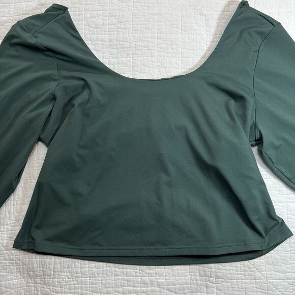 Fabletics Oasis‎ Twist Built In Bra Long Sleeve Top Forest Green Womens XXL 1X - Picture 3 of 12